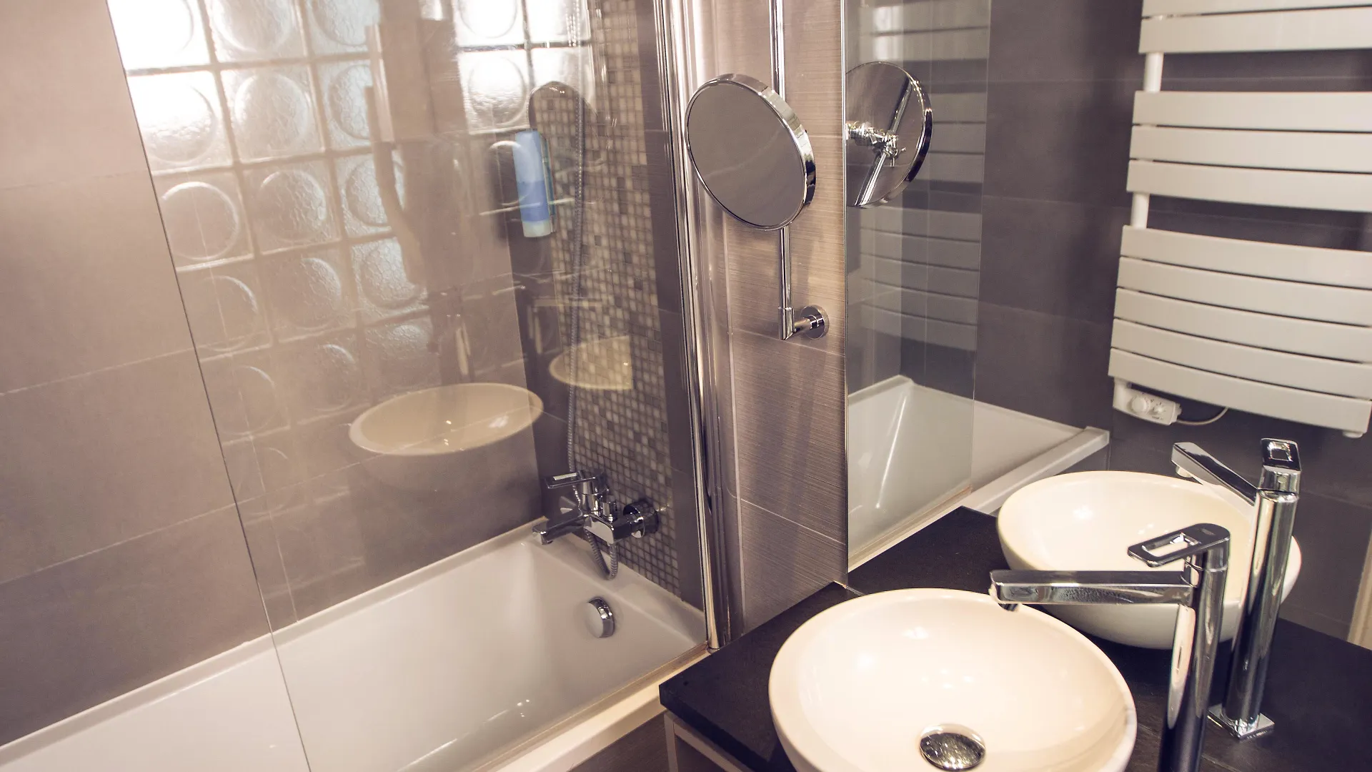 Timhotel Palais Royal 3*